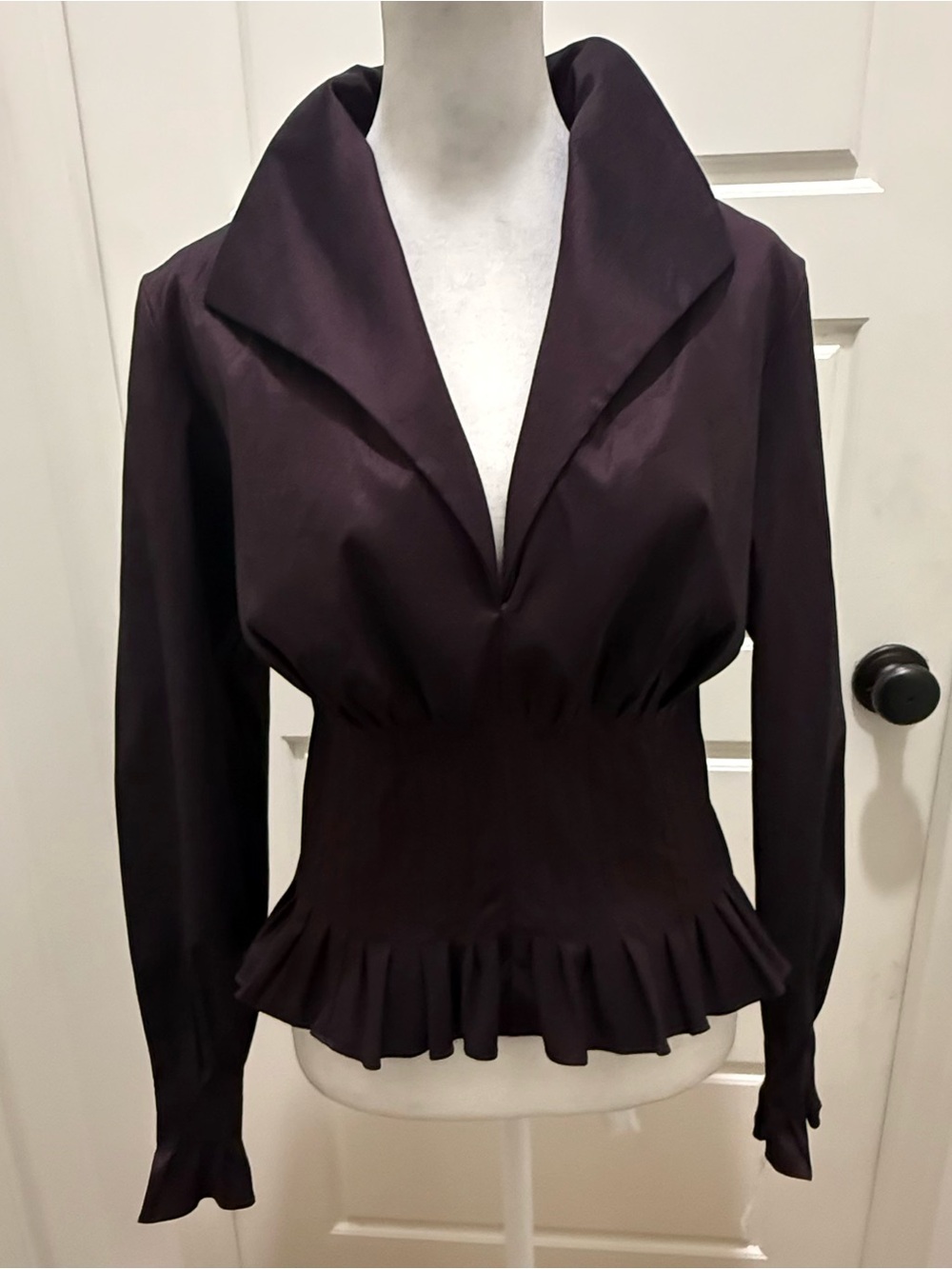 NWT. Tadashi. Eggplant Peplum Taffeta Blouse. Size 4.
